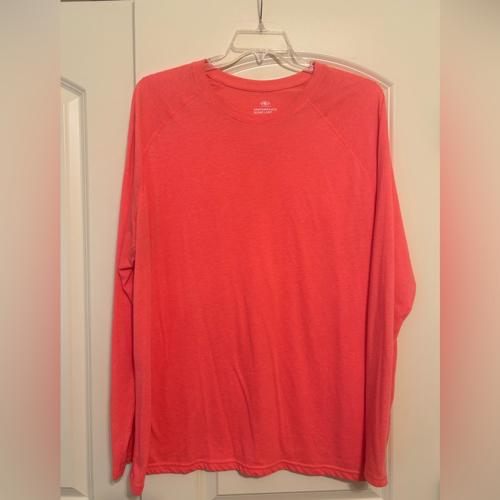 Women’s (men’s department) plus long sleeve tshirt.